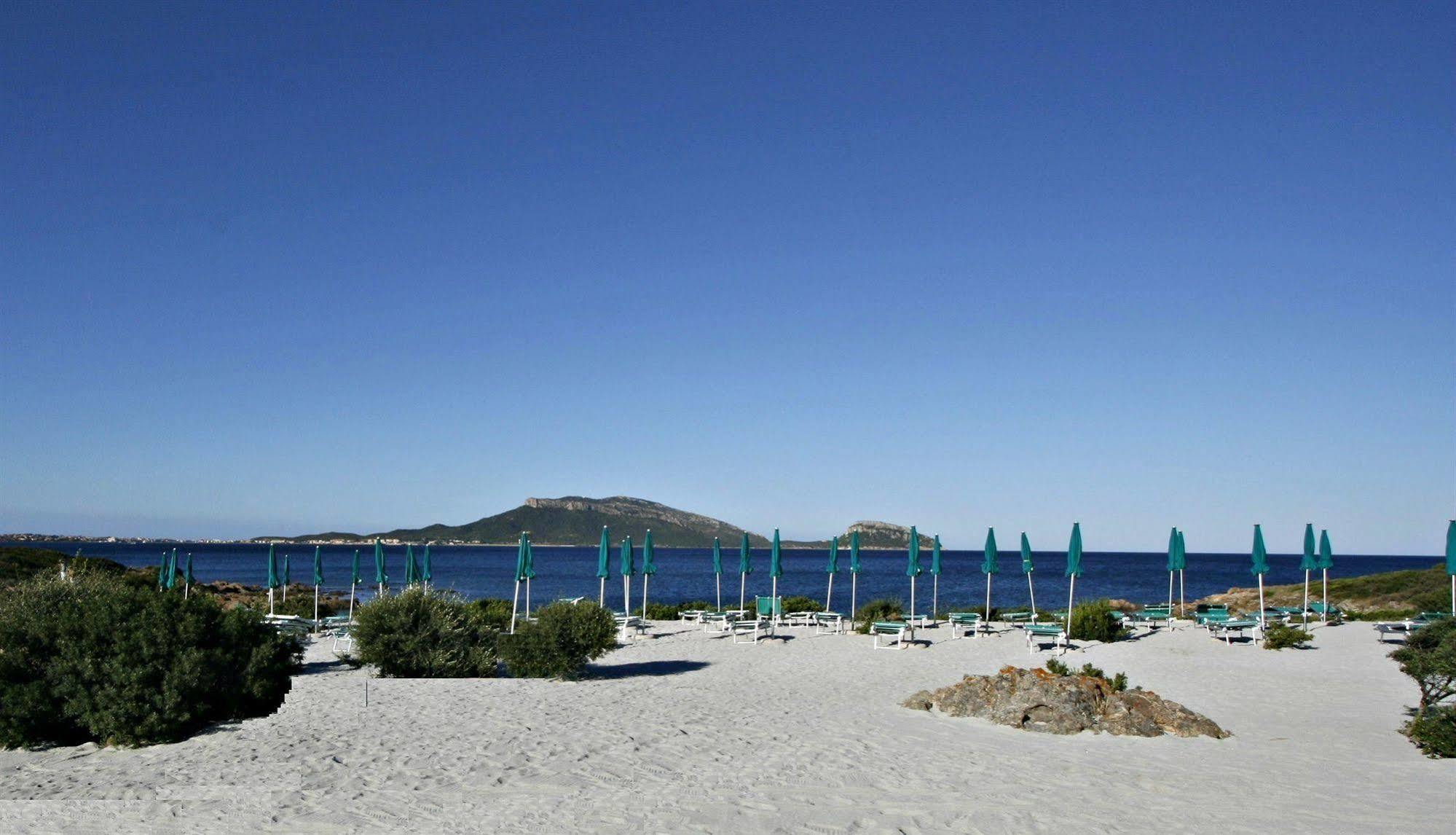 גולפו אראנצ'י Club Hotel Baia Aranzos מראה חיצוני תמונה